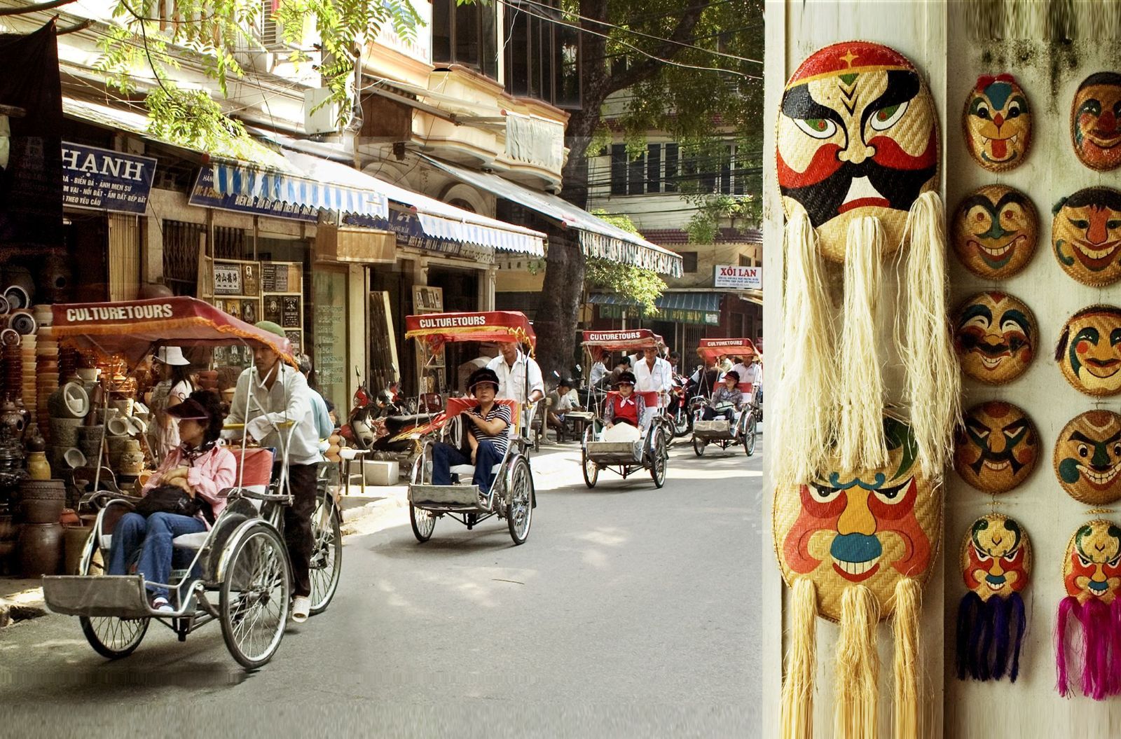 Hanoi Travel Guide: Top 5 Popular Travel Destinations in Hanoi